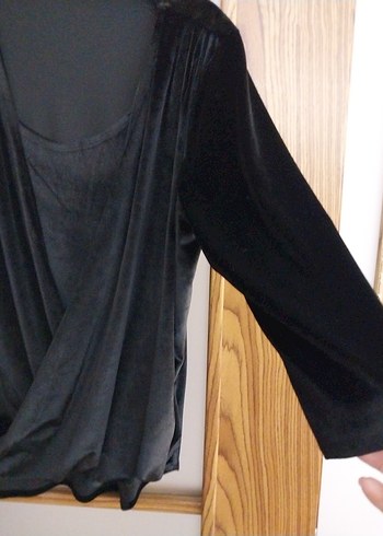 Siyah Drapeli Uzun Kollu Bluz - Görsel 3