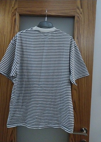 Gri Beyaz Çizgili Kısa Kollu Erkek Tişört - Görsel 4