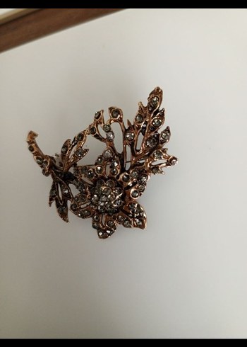 Beden Elmas monturlu bronz Vintage Çiçekli Broş