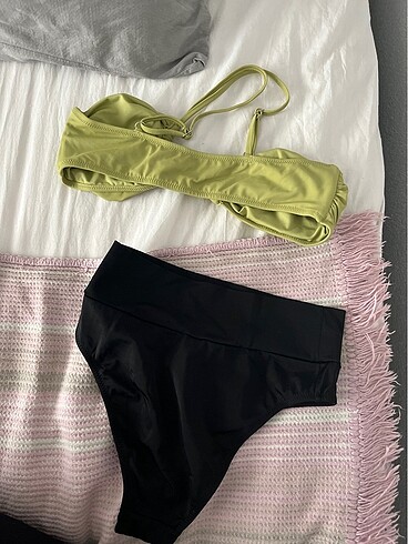 Trendyol & Milla bikini set