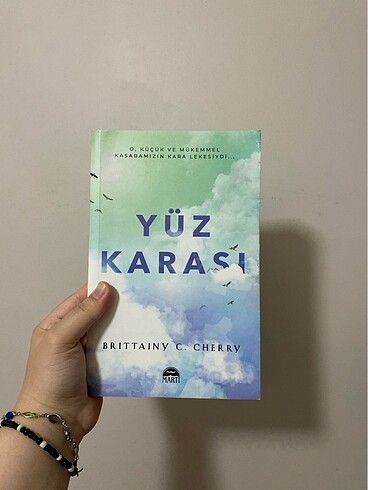 Yüz karası kitap