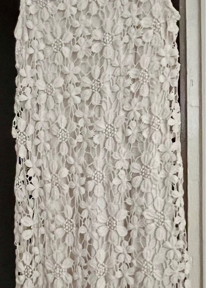 Dantel detaylı elbise - Görsel 4