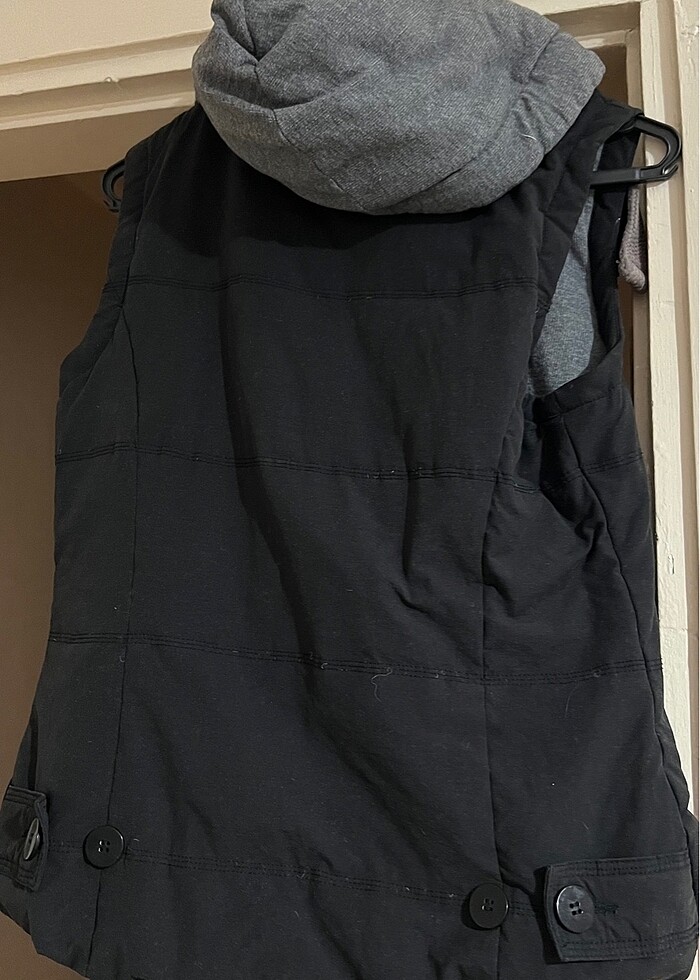 Kaz tüylü kapüşonlu yelek - Görsel 3