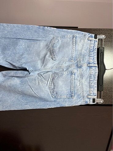 26 Beden mavi Renk Lcw slim mom jean