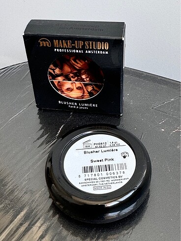 Diğer MAKE-UP STUDIO BLUSHER LUMIÈRE Sweet Pink