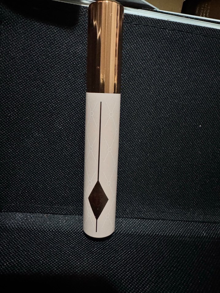 CHARLOTTE TILBURY
Pillow Talk Push Up Lashes - Maskara - Görsel 3