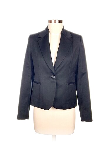 Diğer Blazer %70 İndirimli.