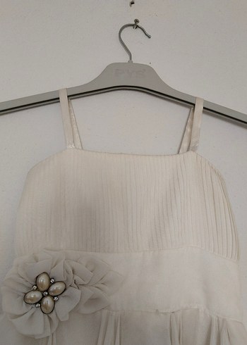 Beyaz Önü Kısa Arkası Uzun Abiye Çocuk - Görsel 4