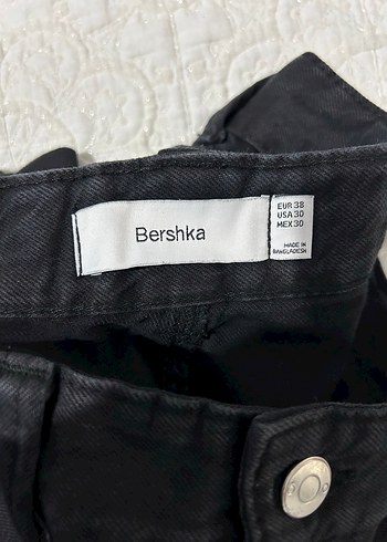 diğer Beden Siyah Kadın Bol Kesim Kemerli Midi Kot Pantolon