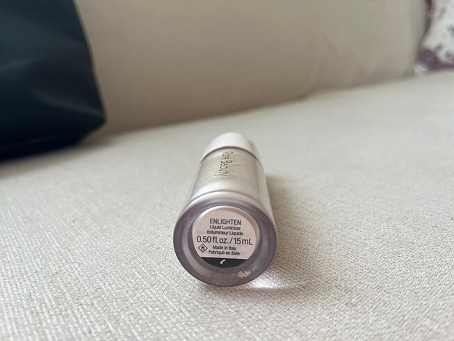 Rare Rare enlighten highlighter