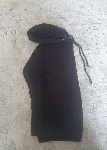 Dantel Detaylı Siyah Kapüşonlu Sweatshirt. 42 Beden. - Görsel 2