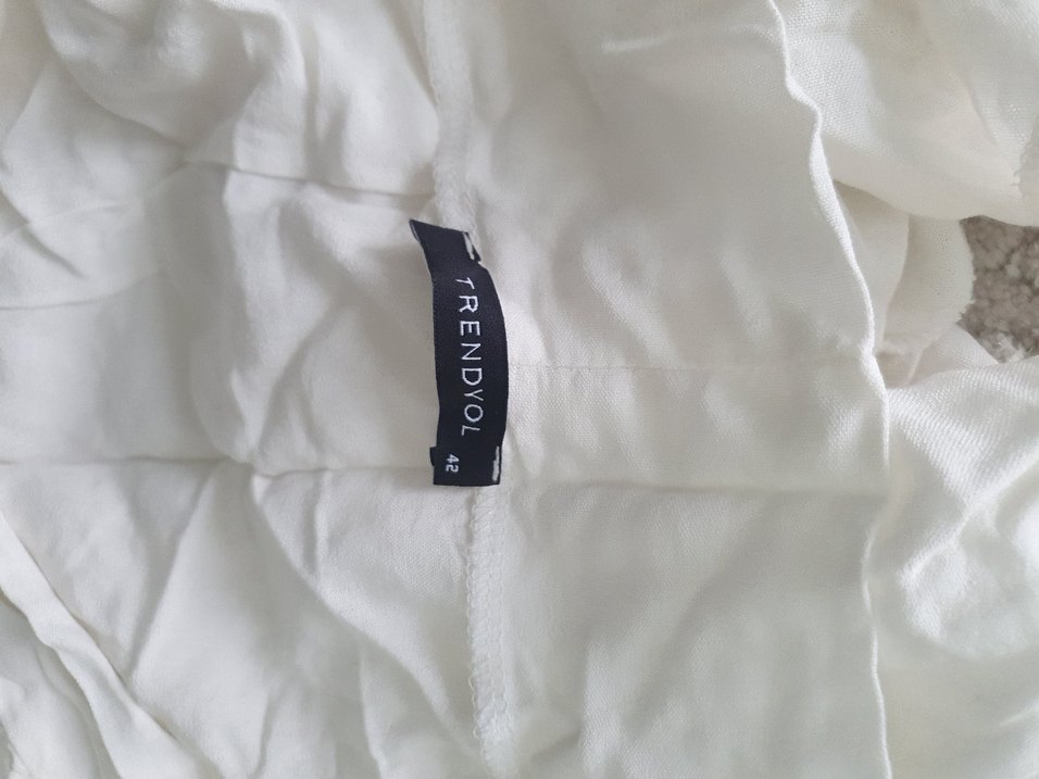 Beyaz Keten Bohem Pareo.
42 Beden. - Görsel 3