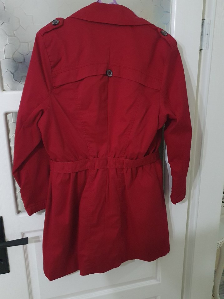 Kadın Kırmızı Midi Düğmeli Trençkot. 48 BEDEN - Görsel 2