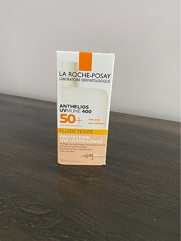 La Roche Posay renkli güneş kremi