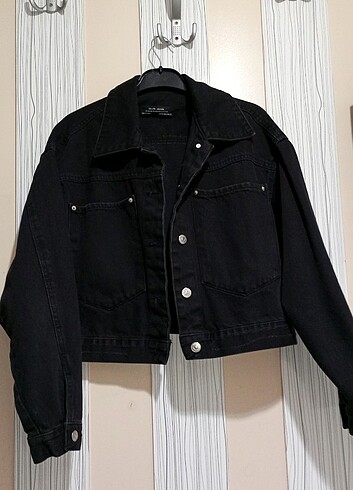 Dilvin siyah crop kot ceket