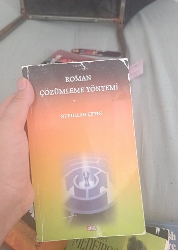 Roman Çözümleme Yöntemi - Nurullah Çetin