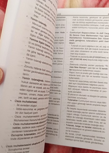 Beden Renk Akıllı Sorular Hukuk Dili ve Adli Yazışmalar Kitabı