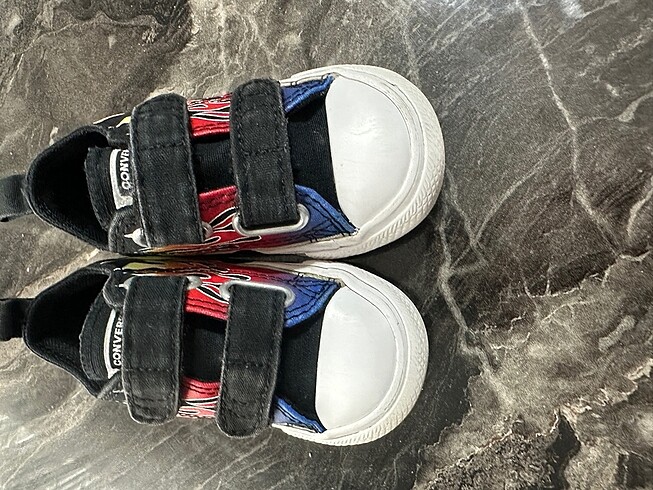 Converse arabalı Converse