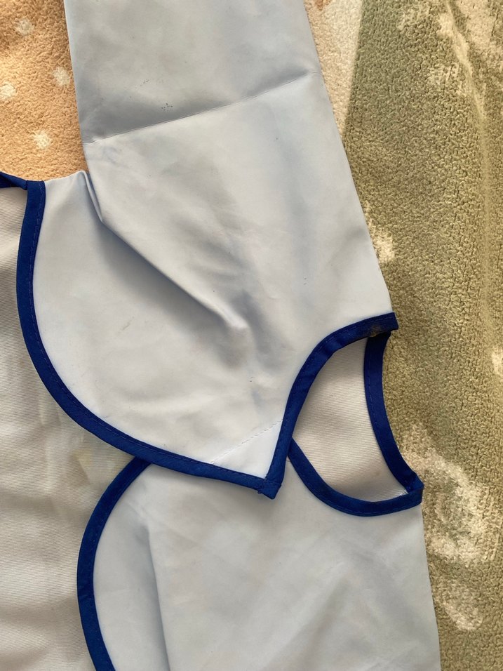 Nakışlı Mavi Bebek Önlüğü - Görsel 4