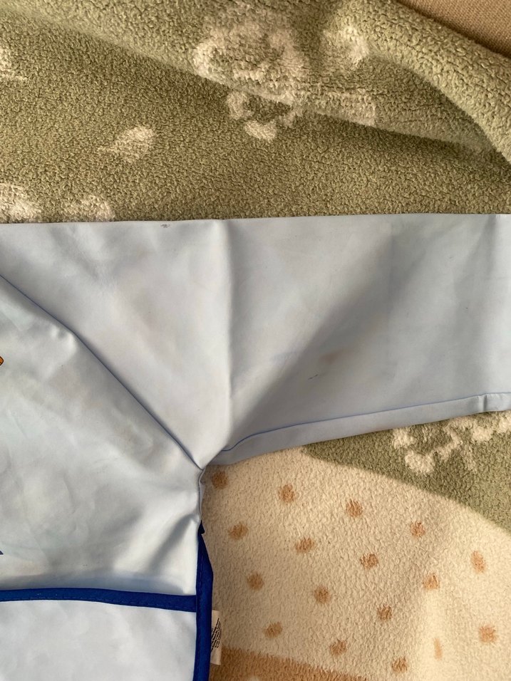 Nakışlı Mavi Bebek Önlüğü - Görsel 5