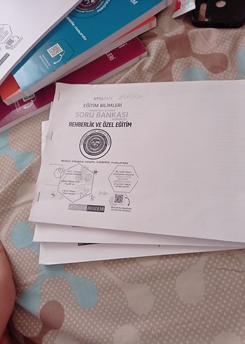 Pastel Beyaz Soru Bankası - Görsel 2