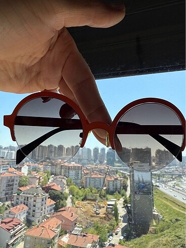 Kırmızı yuvarlak gözlük percy marka 52_21 degrade cam - Görsel 10