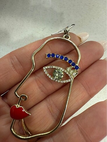 Yüz şeklinde gold küpe çifti - Görsel 2