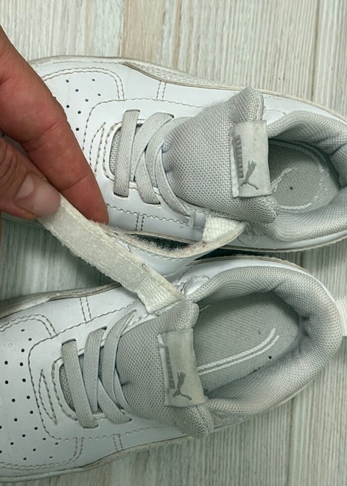 Puma unısex 25 numara beyaz spor ayakkabı - Görsel 3