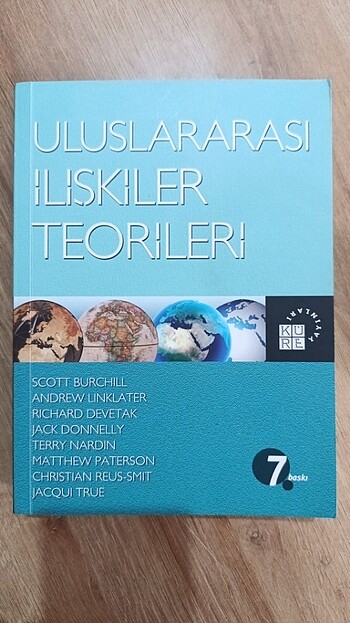 Uluslararası İlişkiler Teorileri 