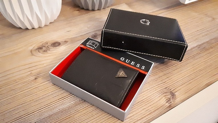 guess sıfır cüzdan 
