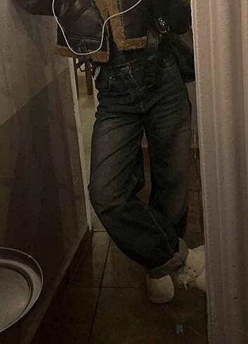  Yıkama Efektli Jean 