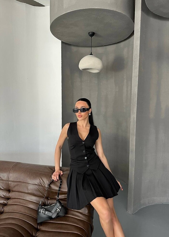 Yelek etek görünümlü elbise - Görsel 2