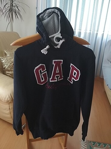 Kapüşonlu kazak