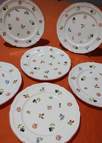 Beden çeşitli Renk Villeroy Boch Petite Fleur pasta tabağı