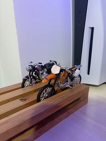 2 adet motor