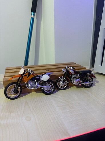 2 adet motor