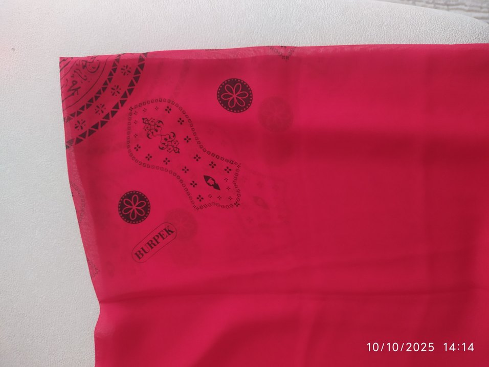 Kırmızı şal - Görsel 4