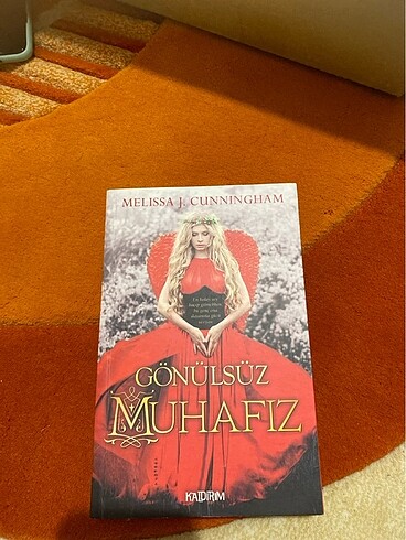 Gönülsüz Muhafız - Melissa J. Cunningham 