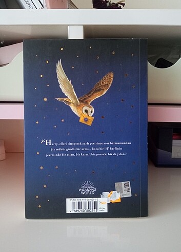 Kitap Harry Potter ve felsefe taşı 272 sayfa