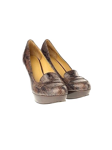Nine West Nine West Platform %70 İndirimli.