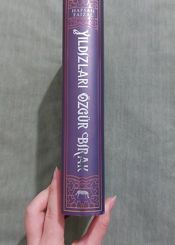 Yıldızları Özgür Bırak - Hafsah Faizal