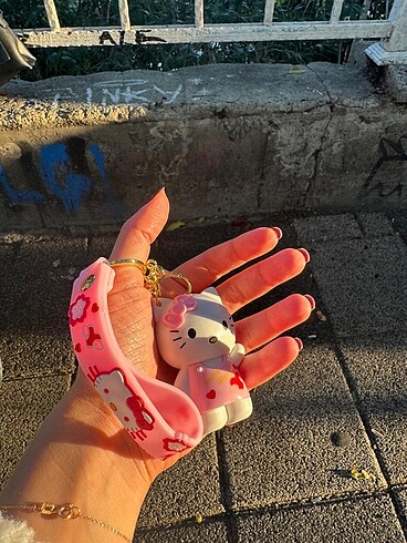  Beden pembe Renk Pembe Alevli Hello Kitty Çakmak