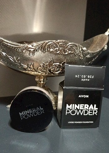 Avon Mineral Shiny Gold Pudra