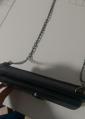 Zincir Detaylı Siyah Deri Kadın Çanta - Görsel 3