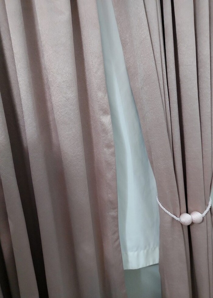 FON PERDE VE TOPUZLU HALATLAR - Görsel 3