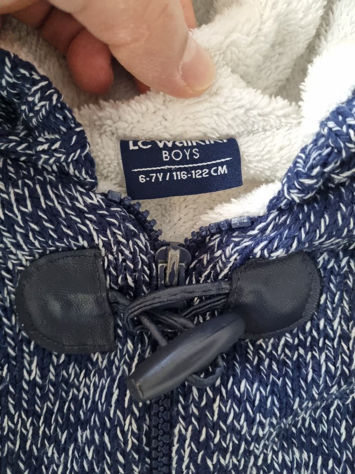 KAPŞONLU LCW YELEK - Görsel 3