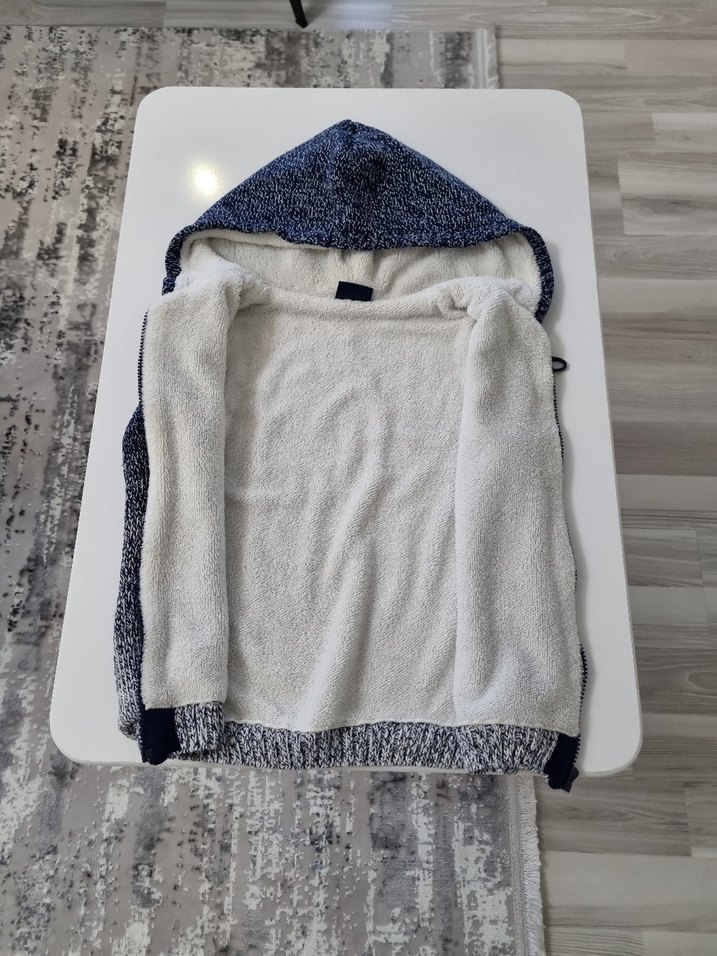 KAPŞONLU LCW YELEK - Görsel 4