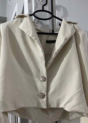 42 Beden Düğmeli Beyaz Keten Midi Blazer