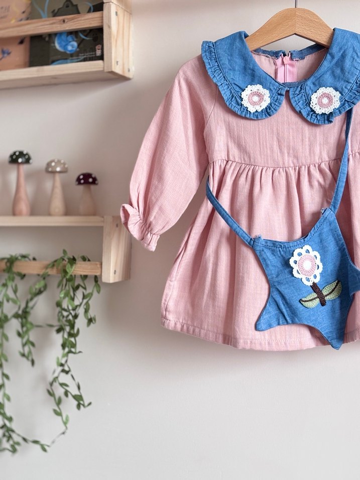 Pembe Nakışlı Çantalı Uzun Kollu Kız Elbisesi - Görsel 2