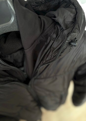 Siyah Kapüşonlu Fermuarlı Kışlık erkek Mont - Görsel 3